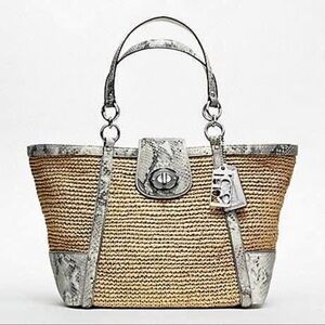 NWT Coach Hampton Straw Python medium Tote